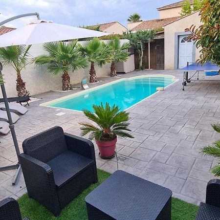 Villa Piscine De La Garrigue Florensac Extérieur photo